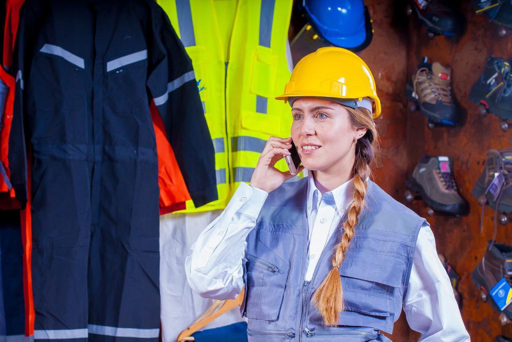 Jak zadbać o BHP w miejscu pracy?